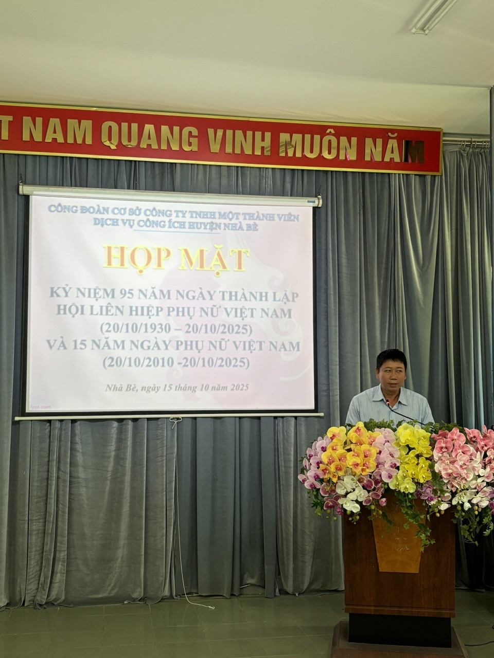 z7122645043080_50d048d4532424eb21c2cc8c1024b0c8