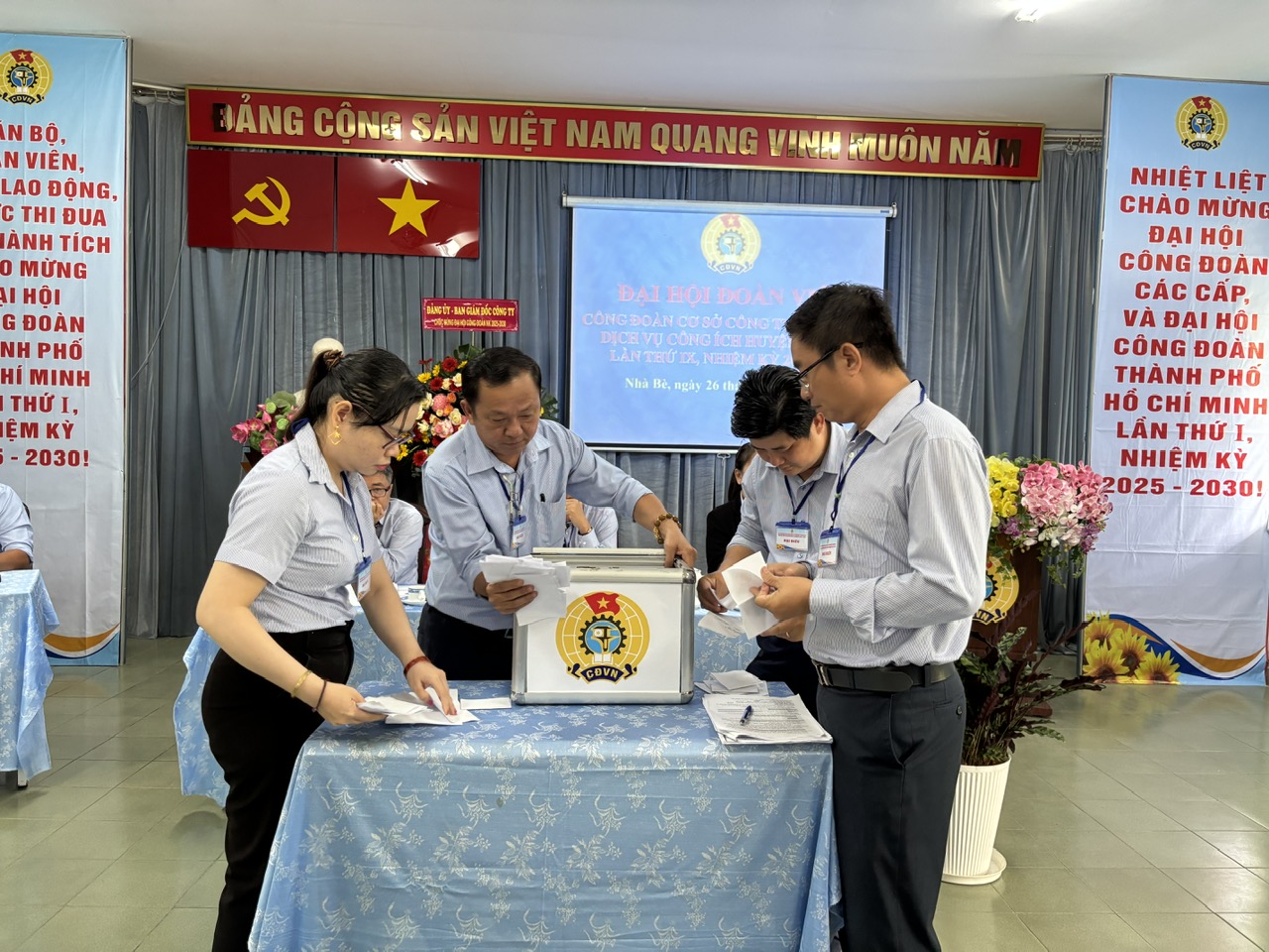 z7366838955636_de479e6552cc3ff5e2bd81e3577ba22e